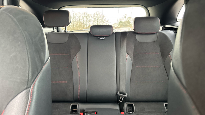 Mercedes-Benz GLA 220d 4Matic AMG Line Premium Plus 5dr Auto Diesel Hatchback